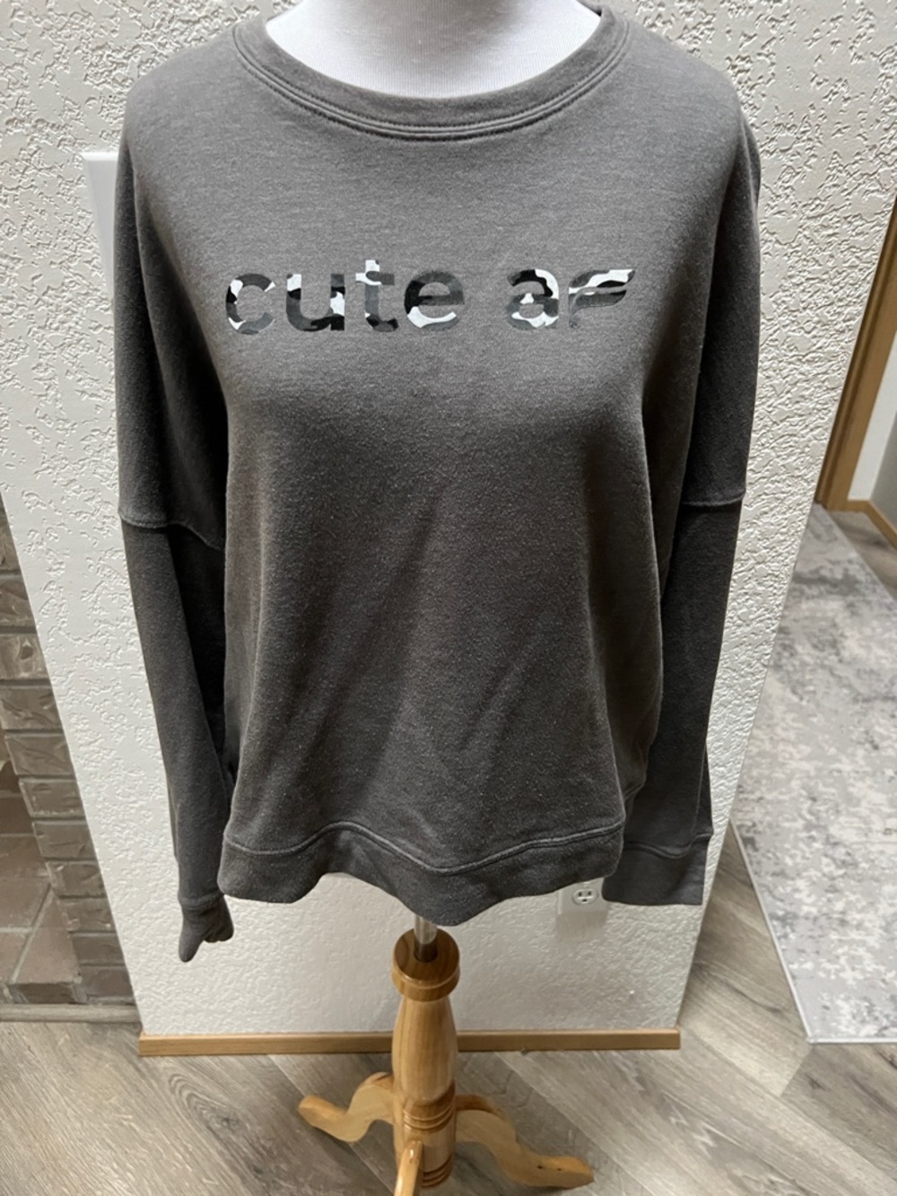 FABLETICS “cute af” STACEY PULLOVER